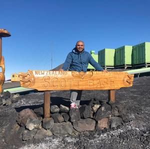 Meet your Posher, Robin